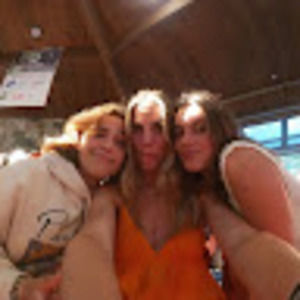 Meet your Posher, Addison